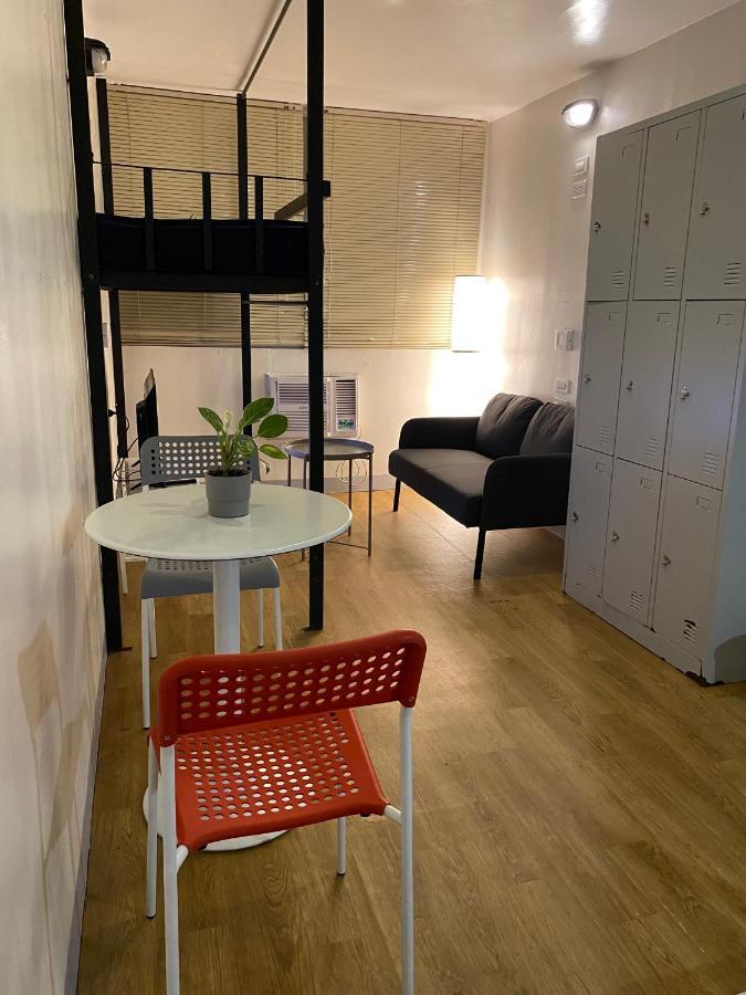 Burgos Hub Hostel Πασάι Εξωτερικό φωτογραφία